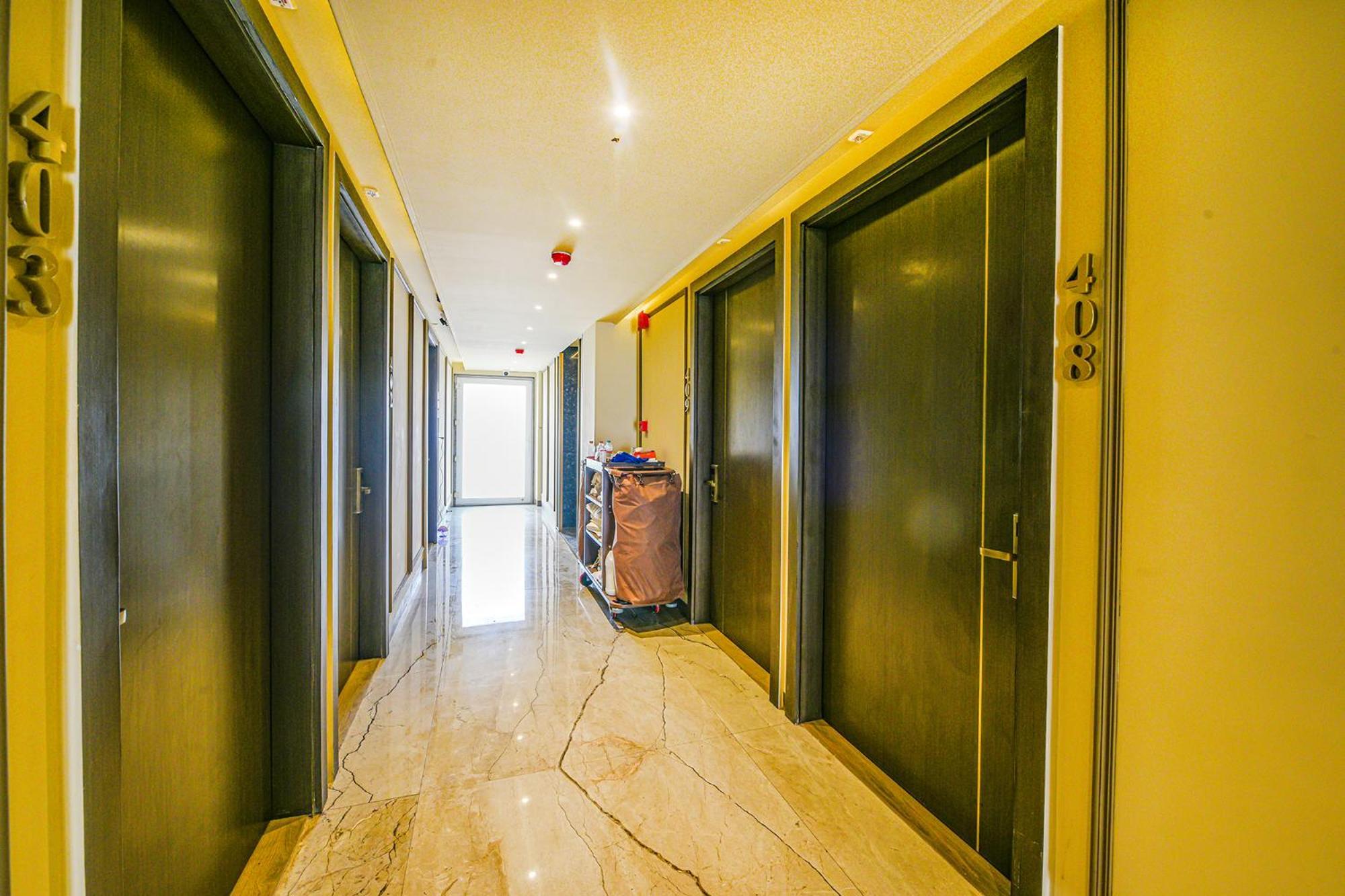 Fabhotel Prime Qotel Janakpuri Дели Экстерьер фото