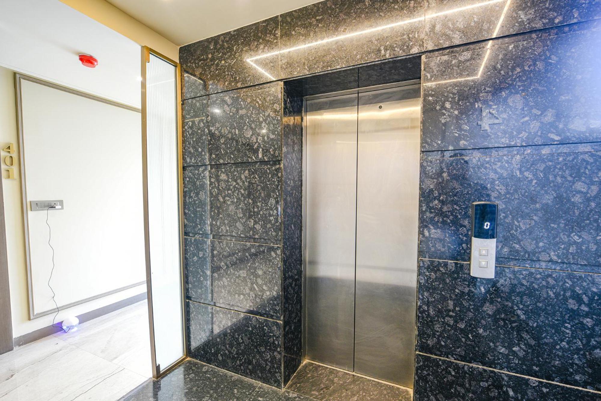 Fabhotel Prime Qotel Janakpuri Дели Экстерьер фото